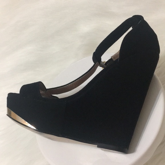 🖤STEVE MADDEN-NORDSTROM- BLACK WEDGE HEELS - Picture 5 of 10